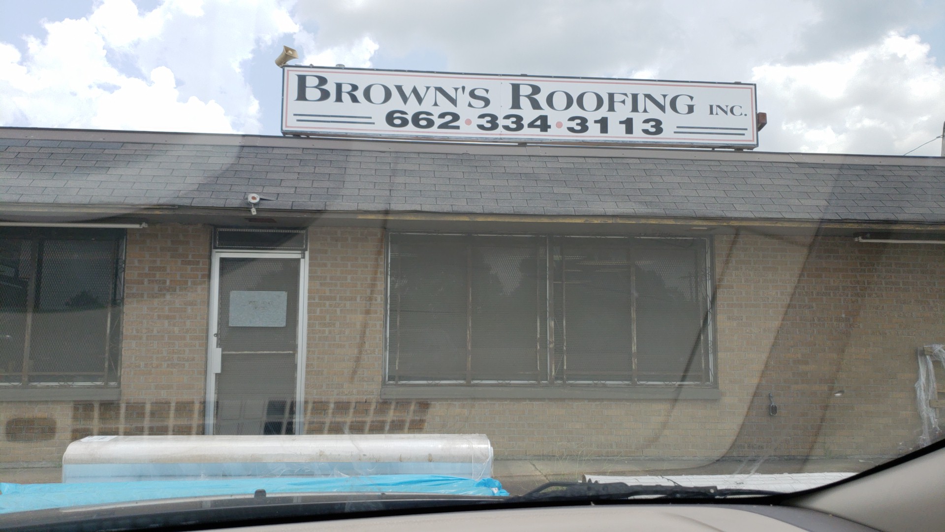 Brown's Roofing