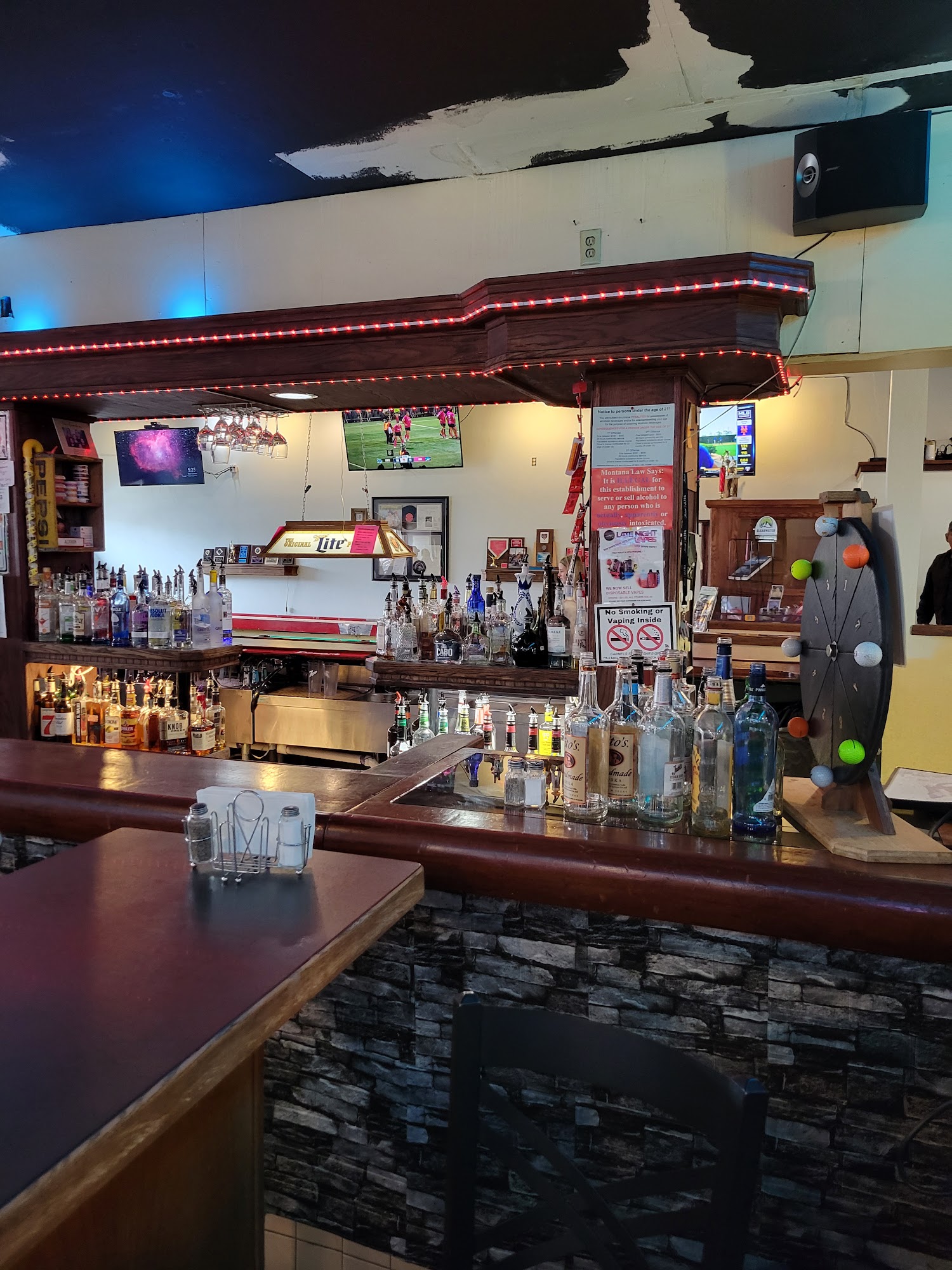 Carmel's Sports Bar & Grill