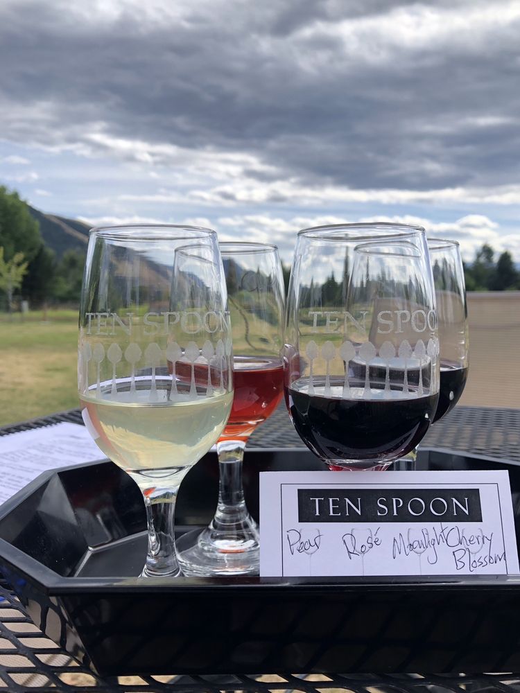 Ten Spoon Vineyard and Winery