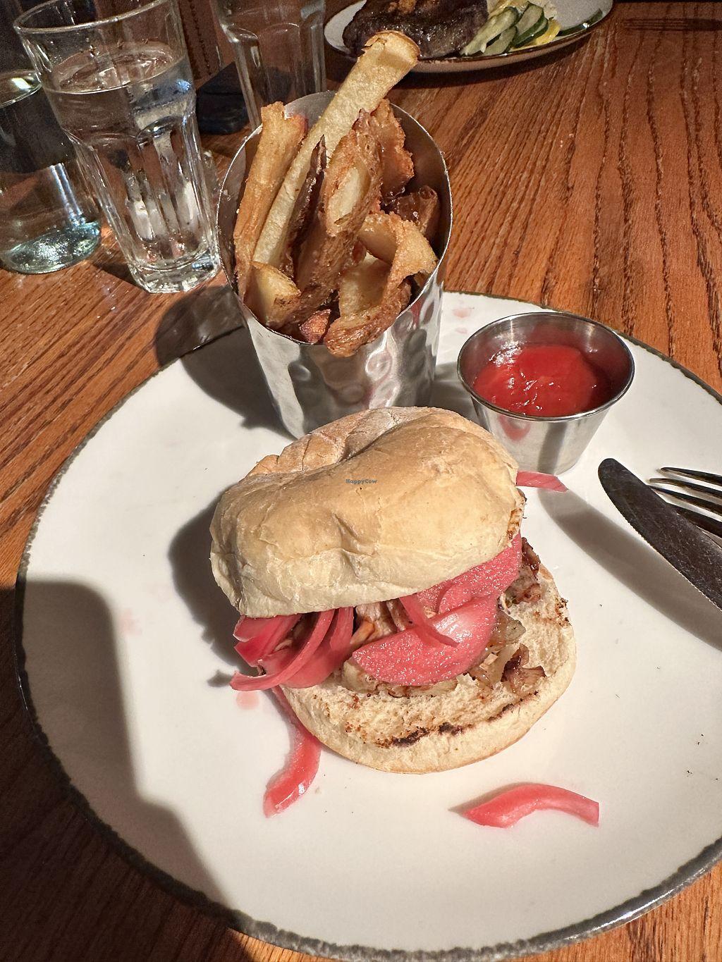 Photo credit: happycow