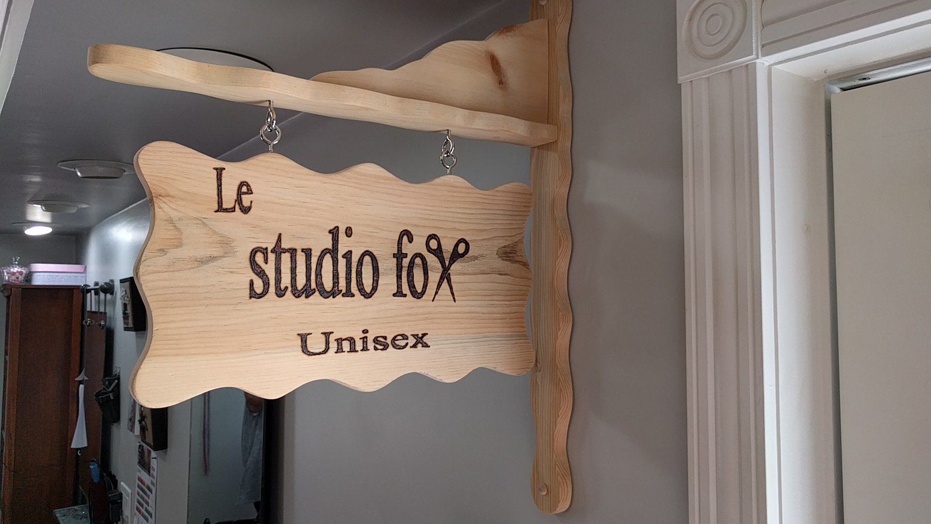 Le Studio Fox 1701 Amirault St, Dieppe New Brunswick E1A 1E3