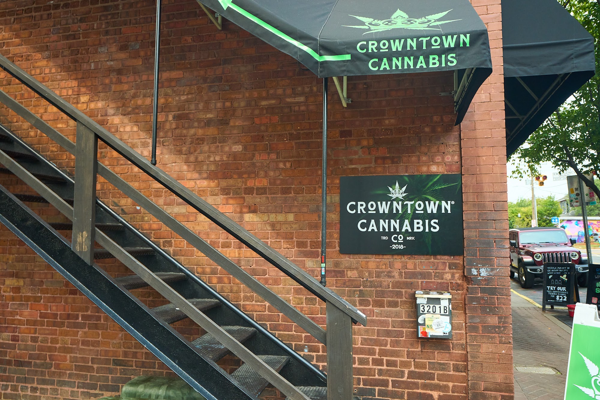 Crowntown Cannabis Noda