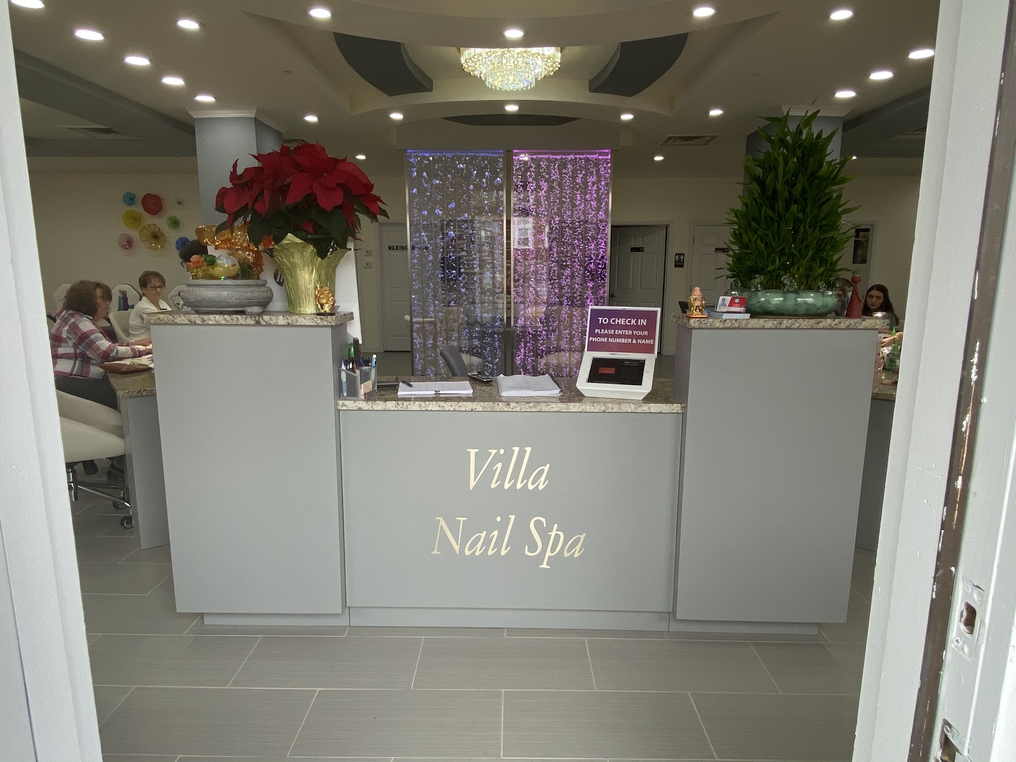 Villa Nails Spa