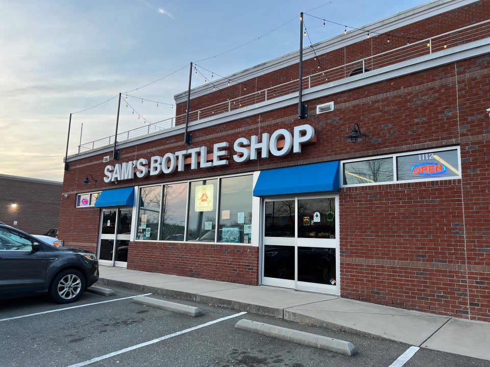 Sam's Bottle Shop