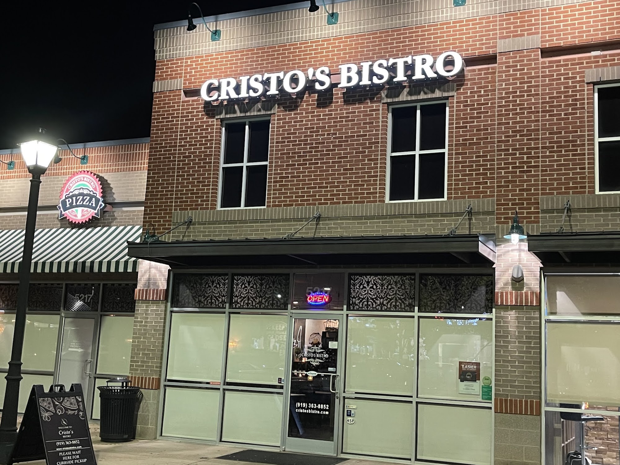 Cristo's Bistro