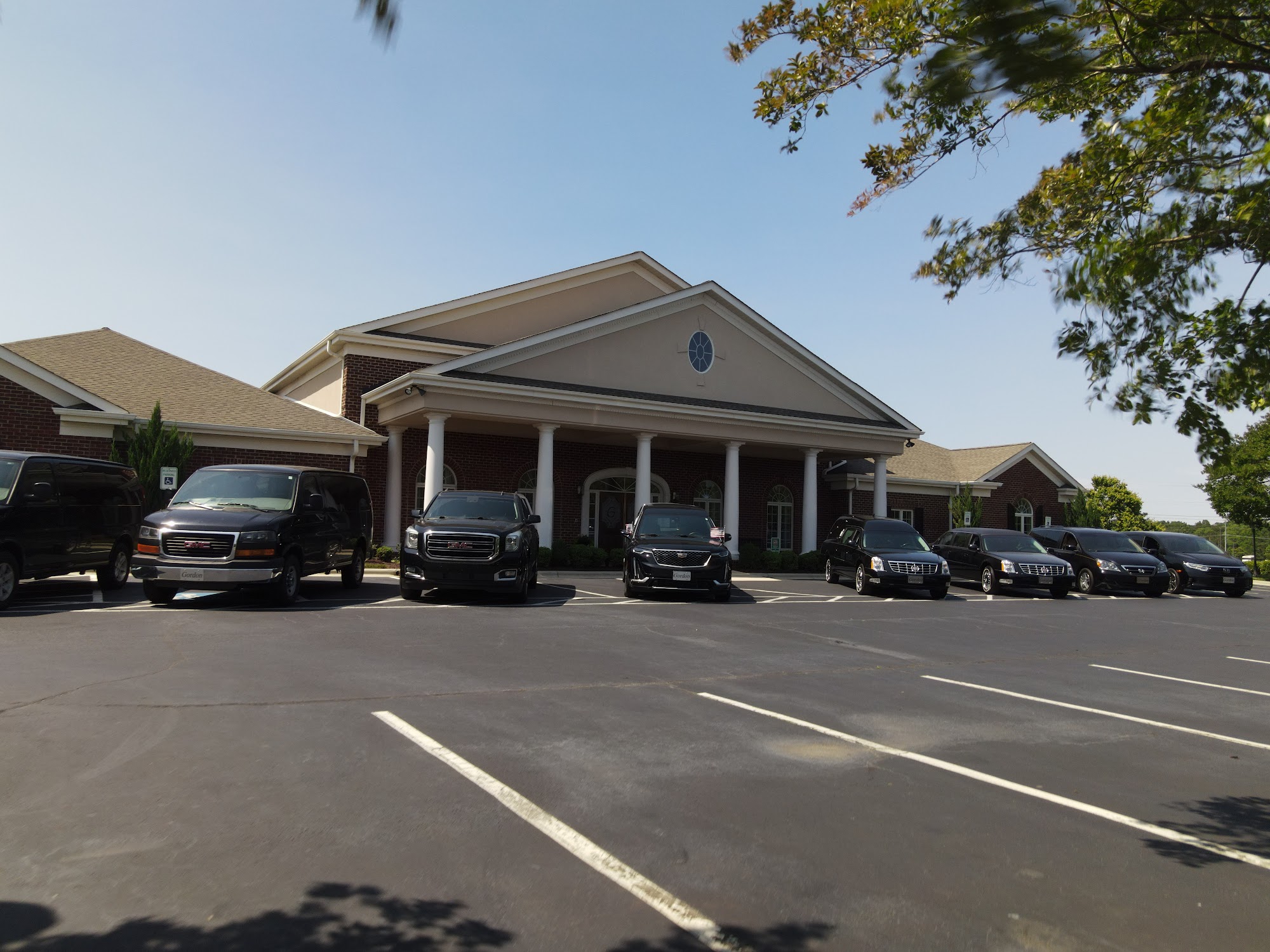 Gordon Funeral Service & Crematory