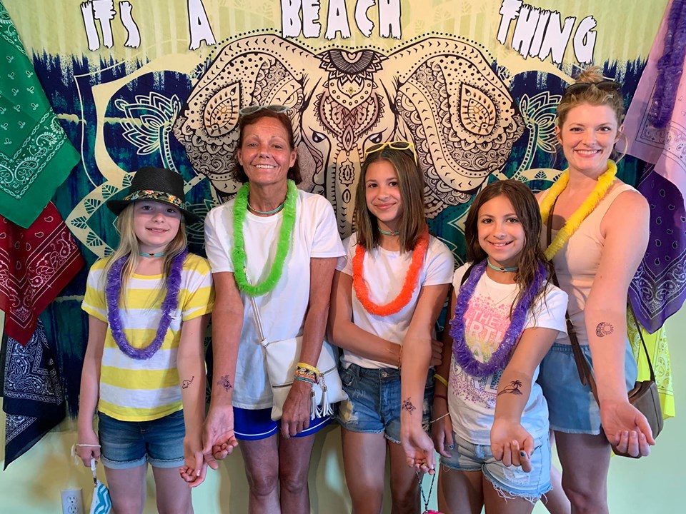 Beach Braids - Hair Wraps & Henna 7128 S Virginia Dare Trail, Nags Head North Carolina 27959