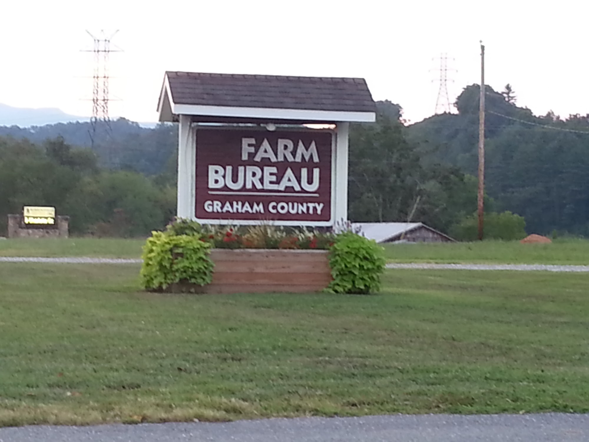 NC Farm Bureau Insurance 136 S Main St, Robbinsville North Carolina 28771