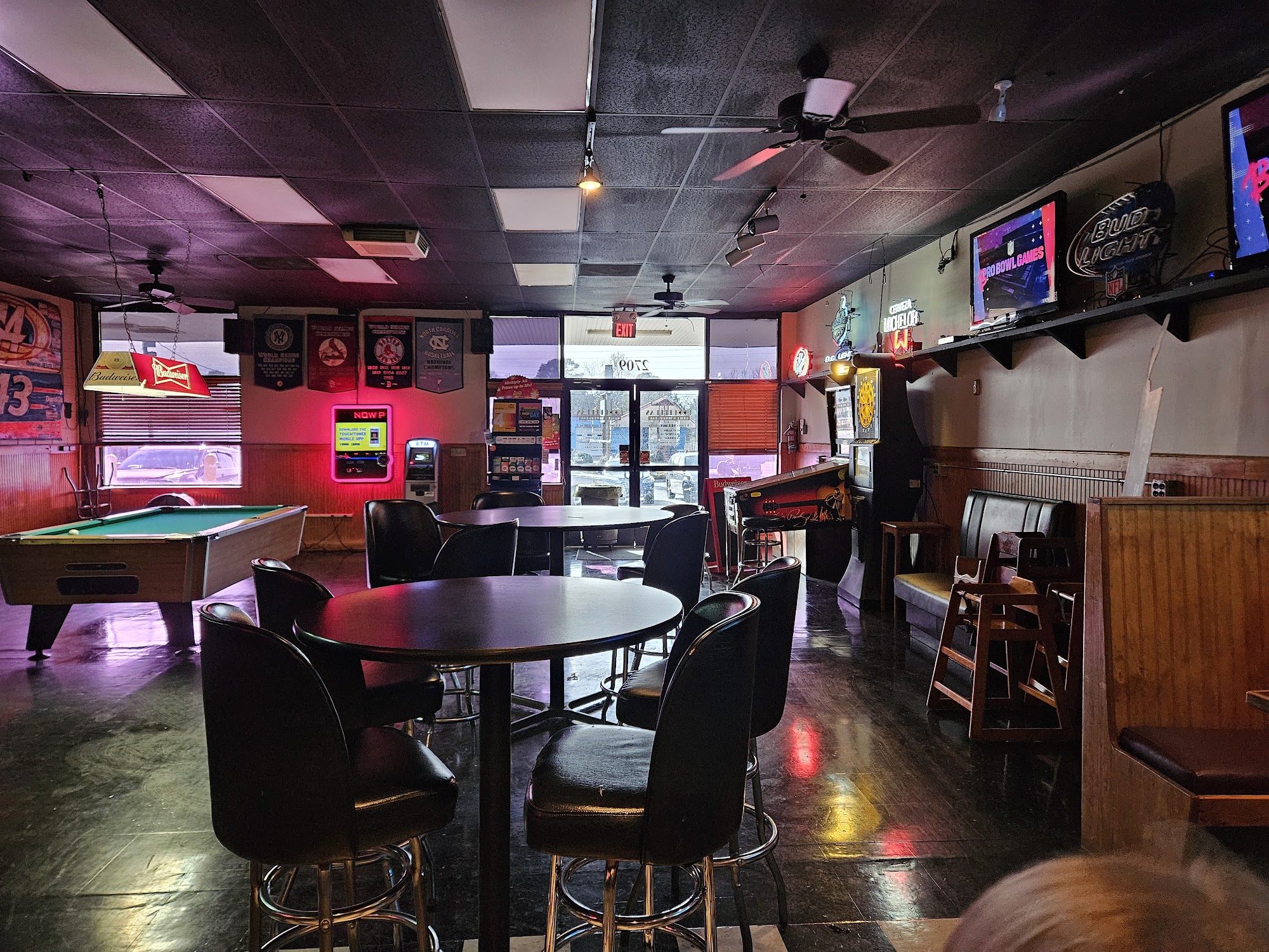 Goodfellas Grill and Sports Bar