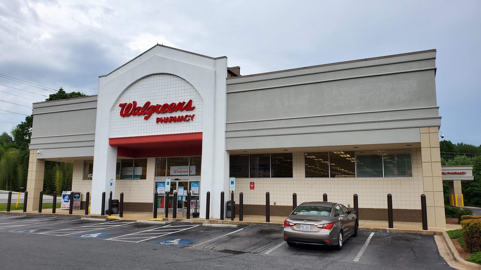 Walgreens Pharmacy