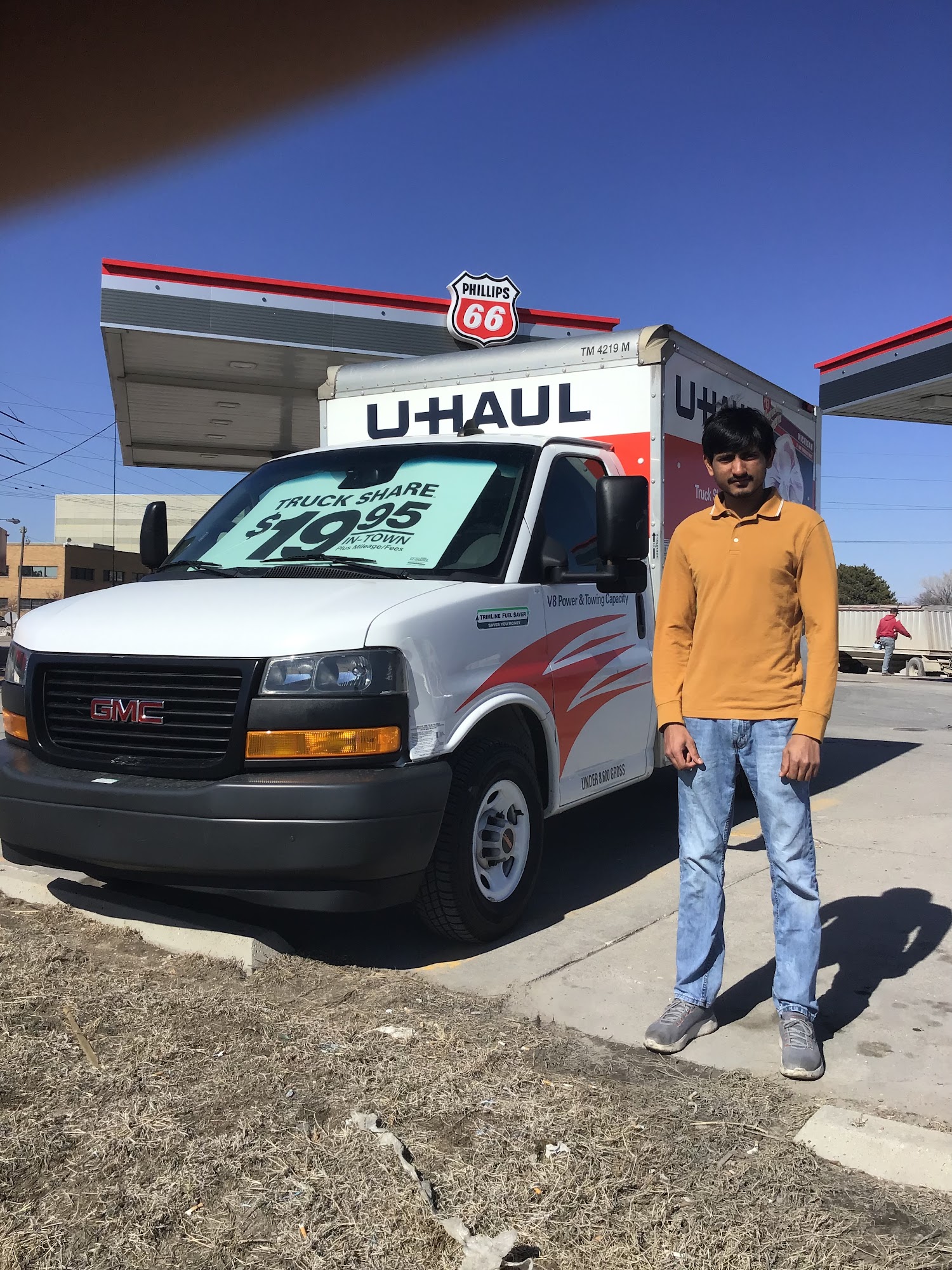 U-Haul Neighborhood Dealer