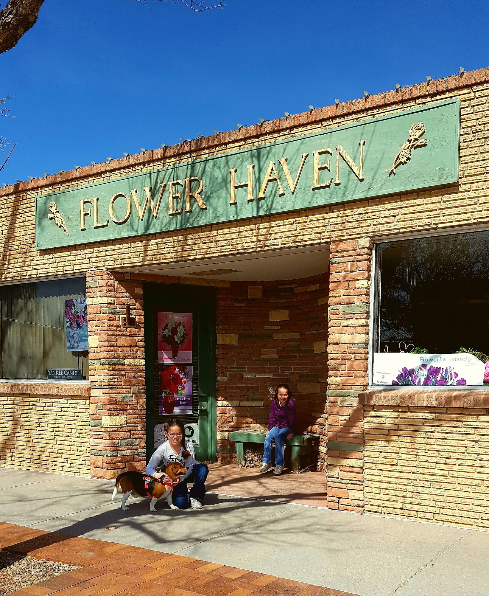 Flower Haven and Gifts 117 S Webster St, Kimball Nebraska 69145