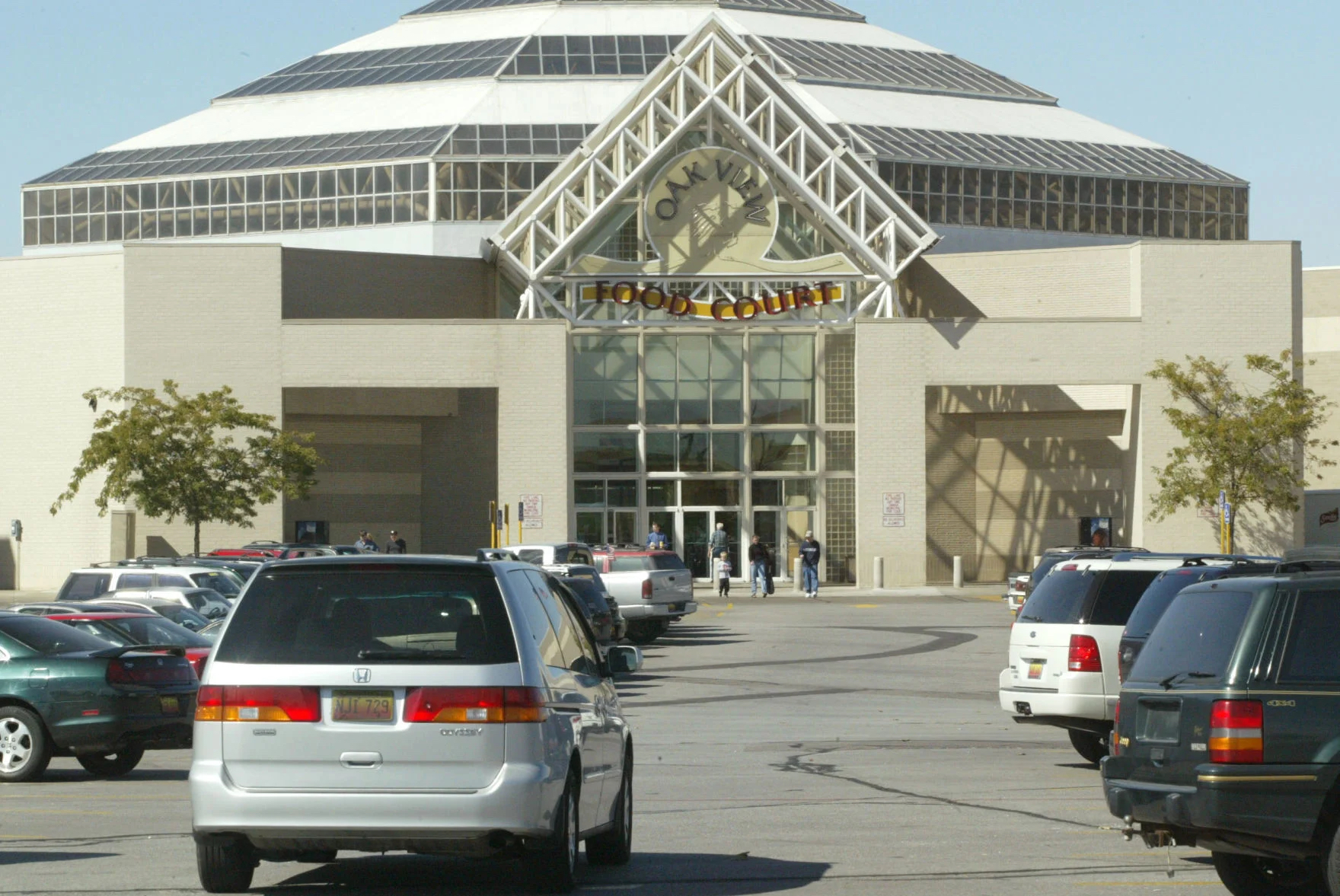 Oak View Food Court Omaha