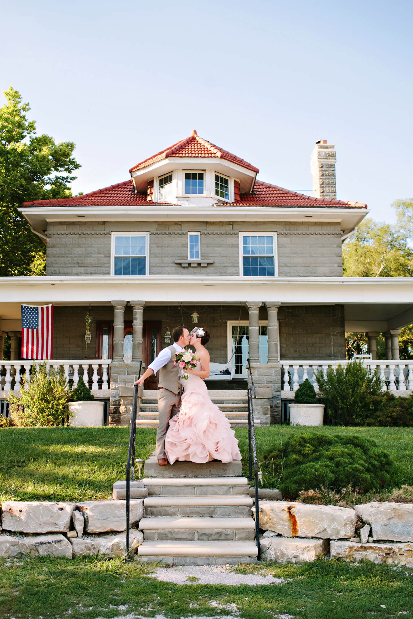 Allison Garrett Johnson: Wedding, Family and Senior Photographer 222 S Columbia Ave, Seward Nebraska 68434