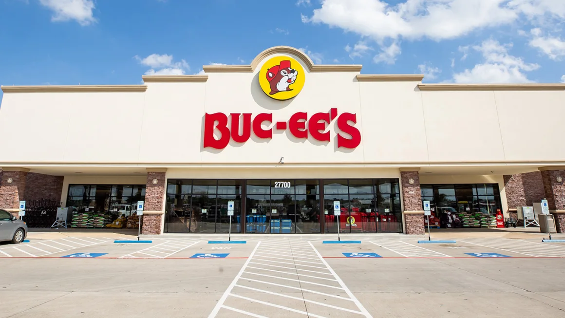 Colorado's First Buc-ee's Travel Center Opens