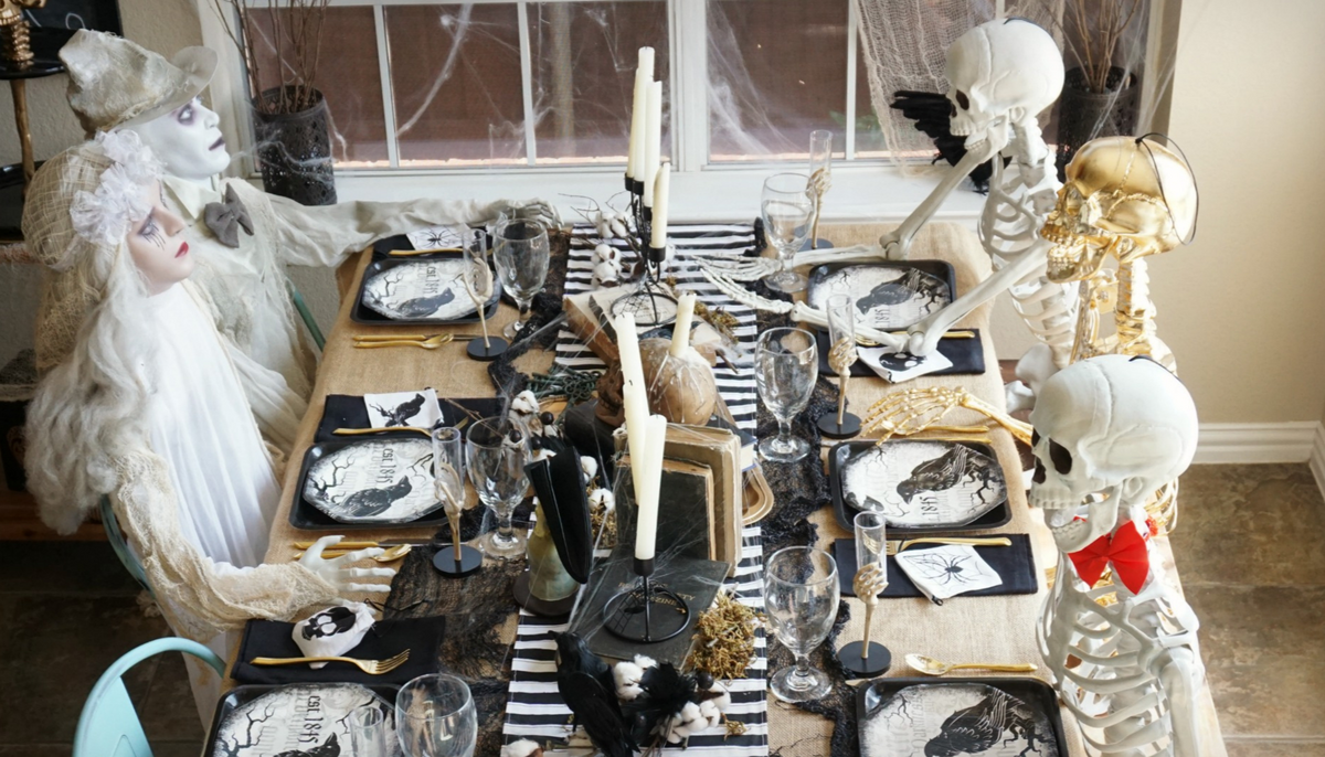 Halloween Table Decor Ideas for a Spooky Dinner