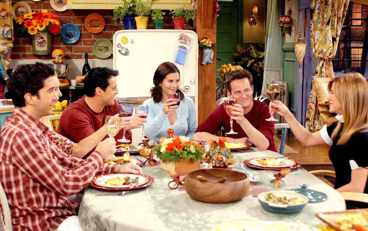 Thanksgiving Menu From “Friends” 