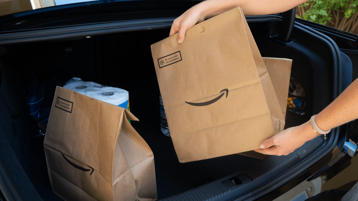 Amazon Brings Fresh Groceries to Your Door in 1,000 Cities - With 2,300 More Coming