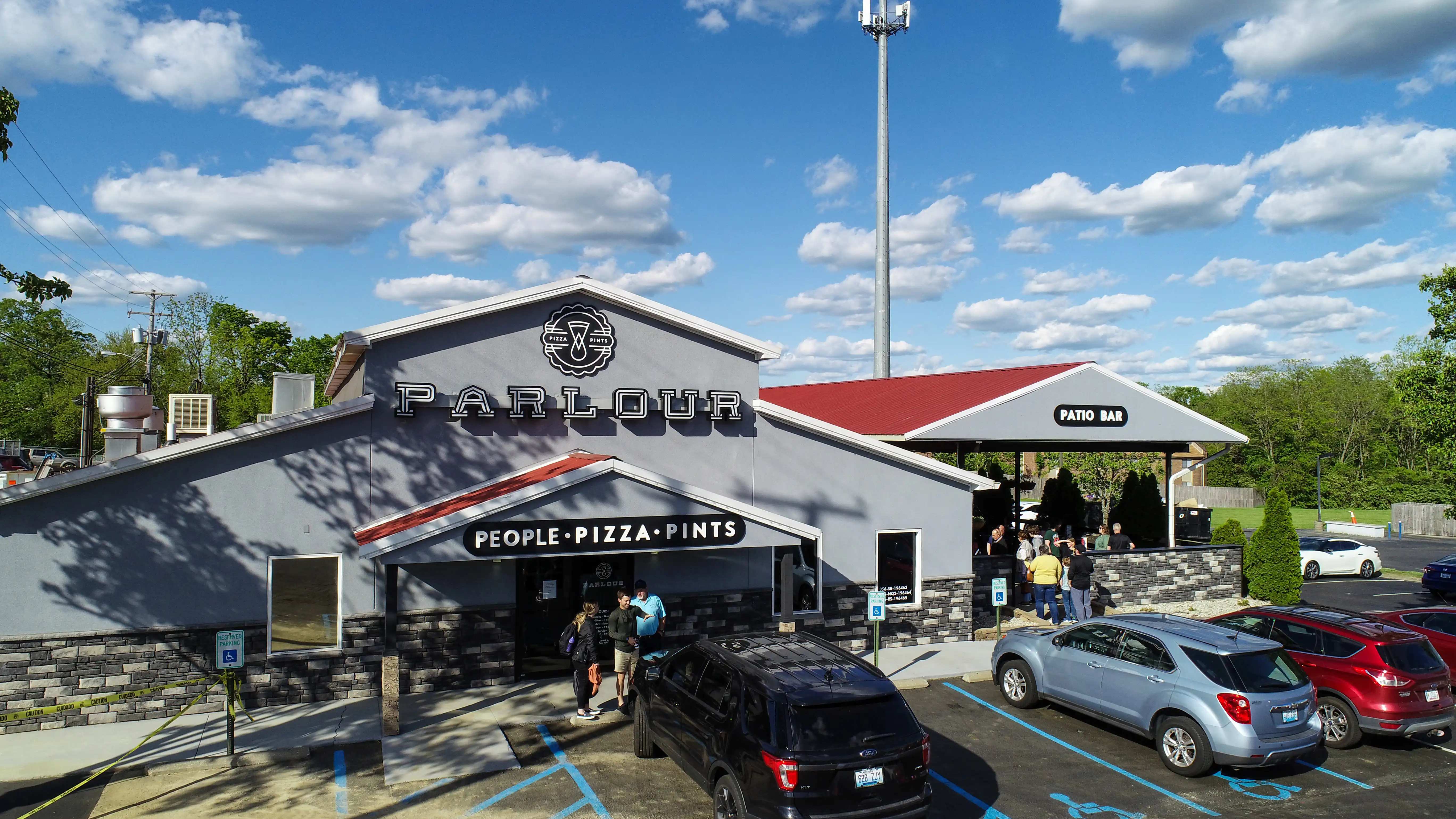 Parlour Pizza and Falls City Beer Join Forces in NuLu