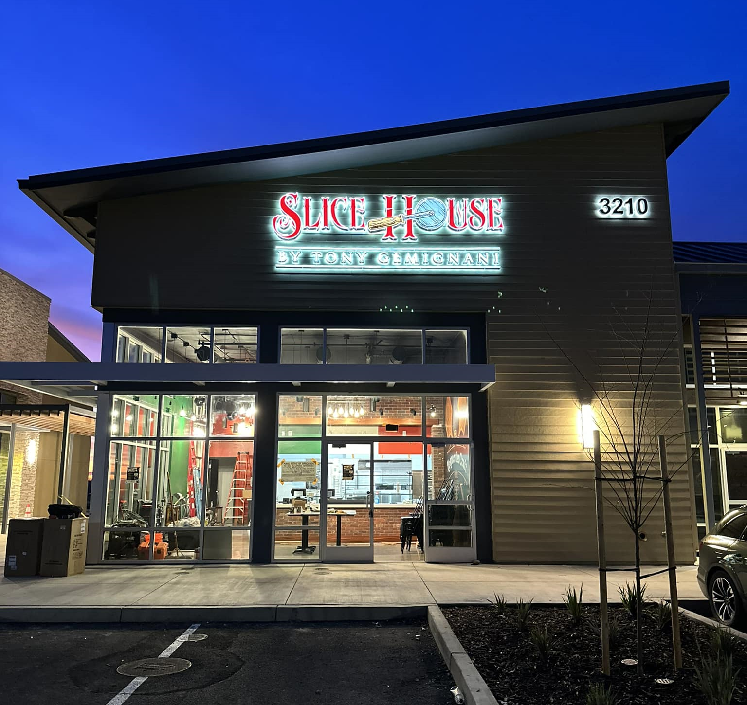 Slice House Pizza Chain Expanding to Tennessee