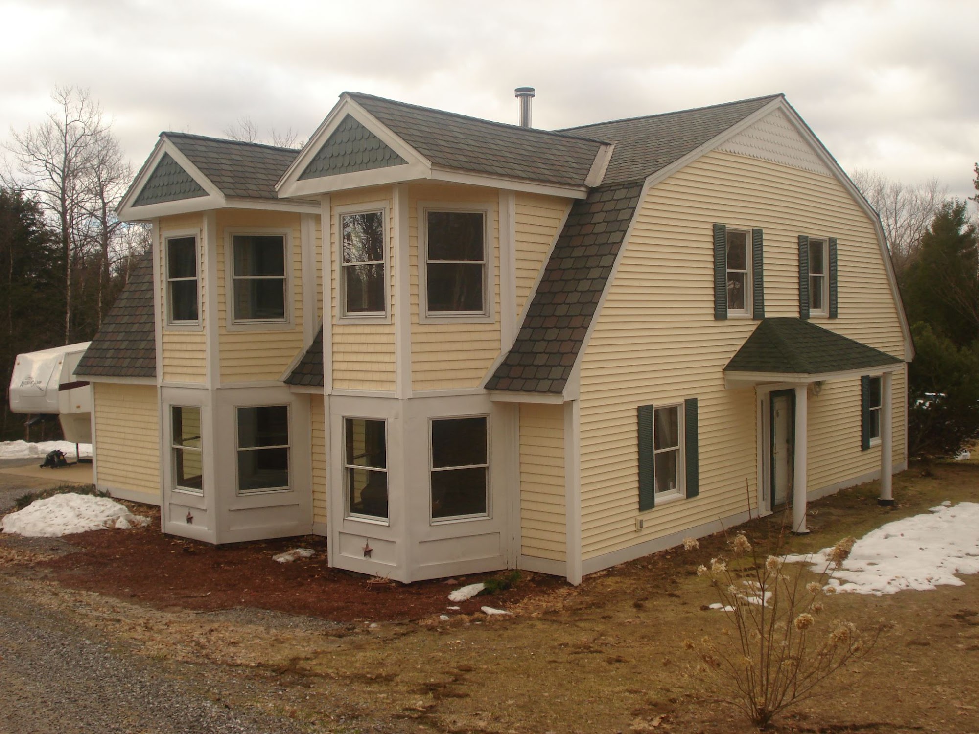 Piper Roofing & Vinyl Siding