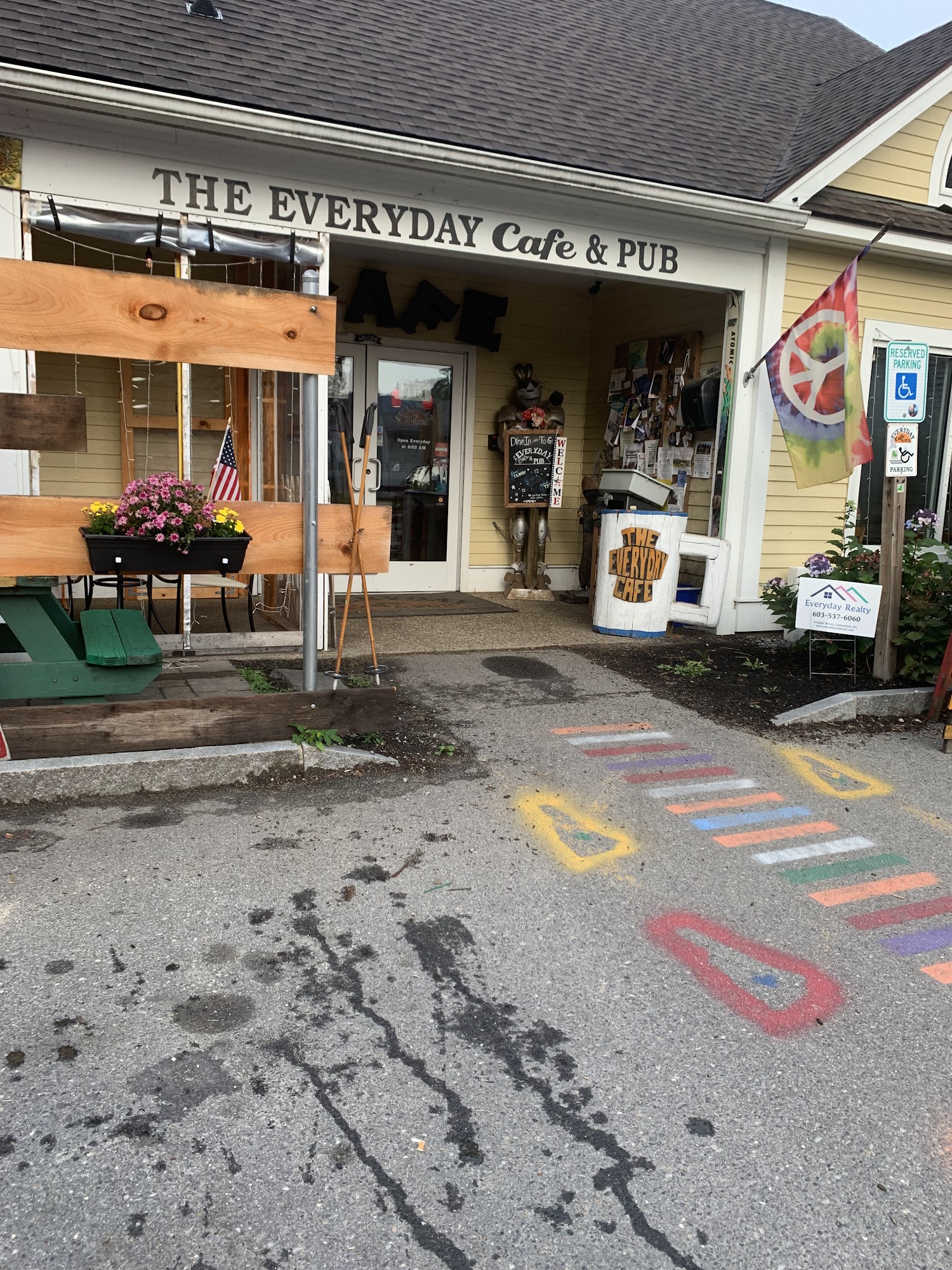 The Everyday Cafe & Pub
