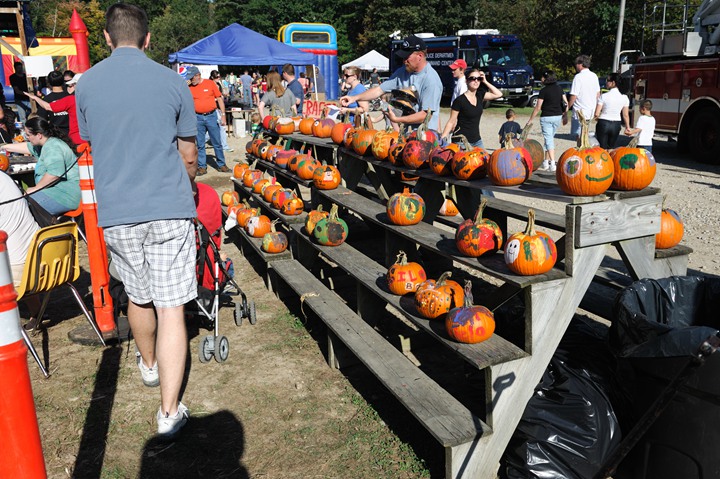 Sullivan Greenhouse & Orchard