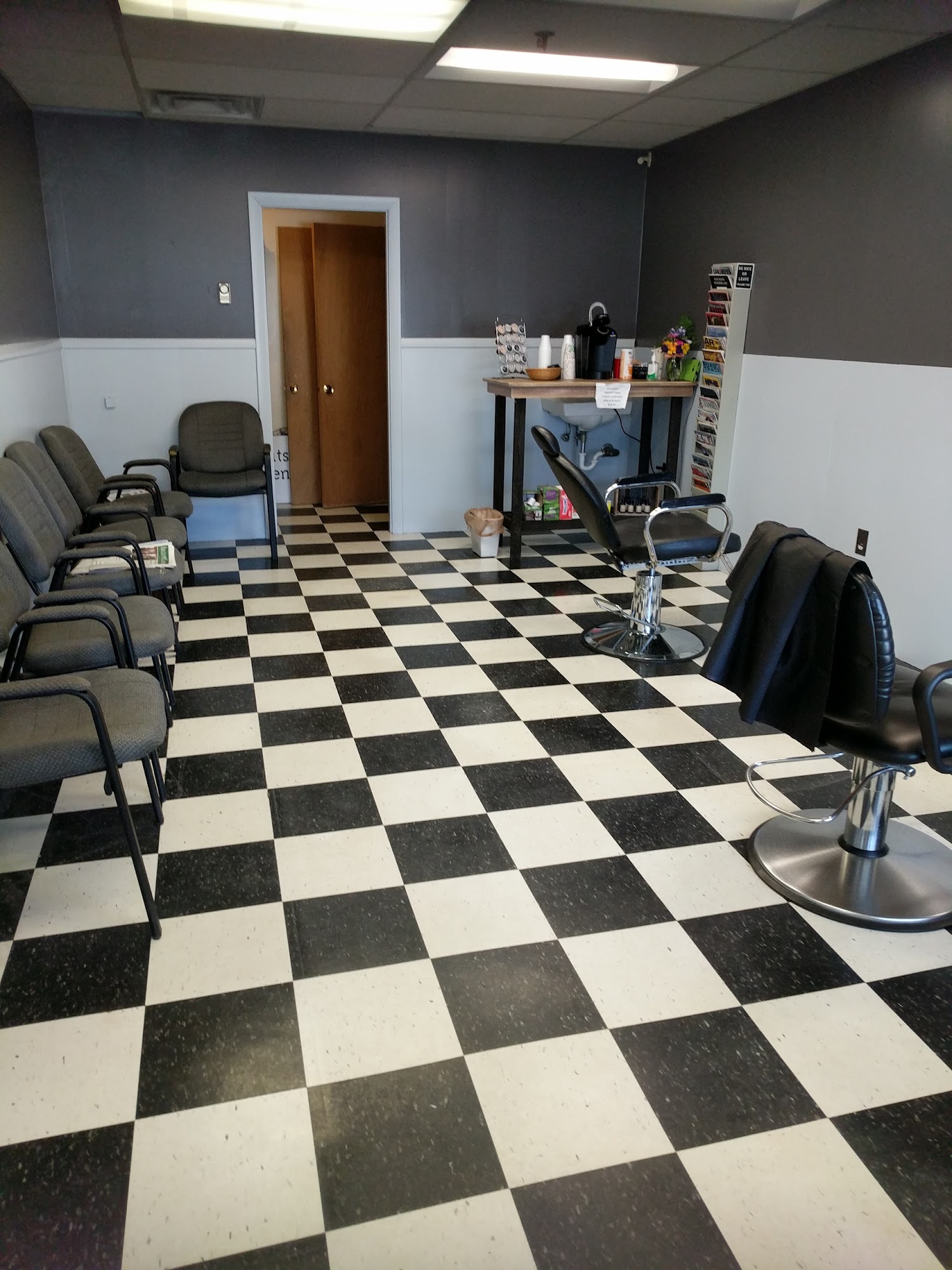 Erin's Haircuts For Men 257 Newport Rd Unit 110, New London New Hampshire 03257