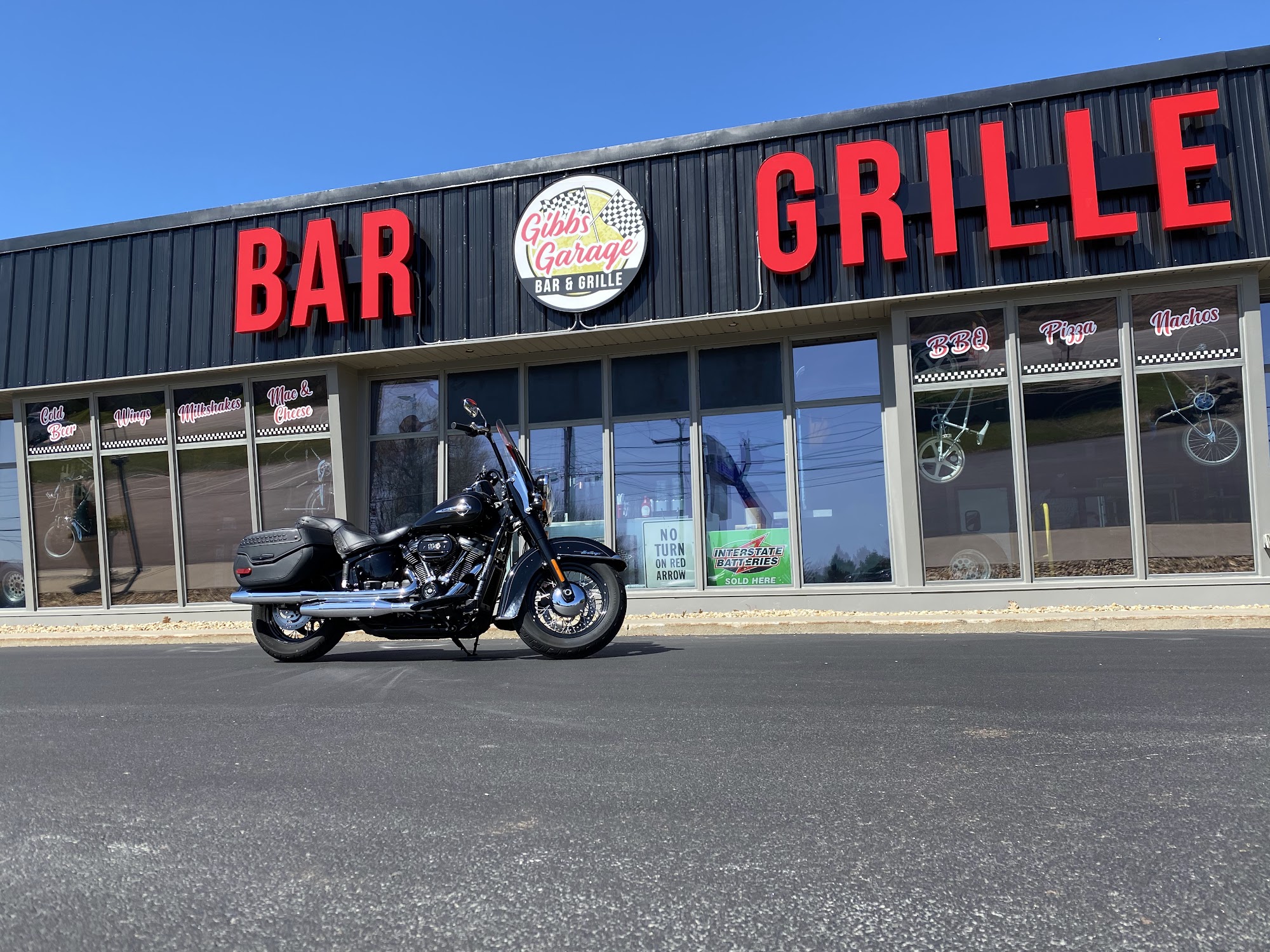 Gibb's Garage Bar and Grille