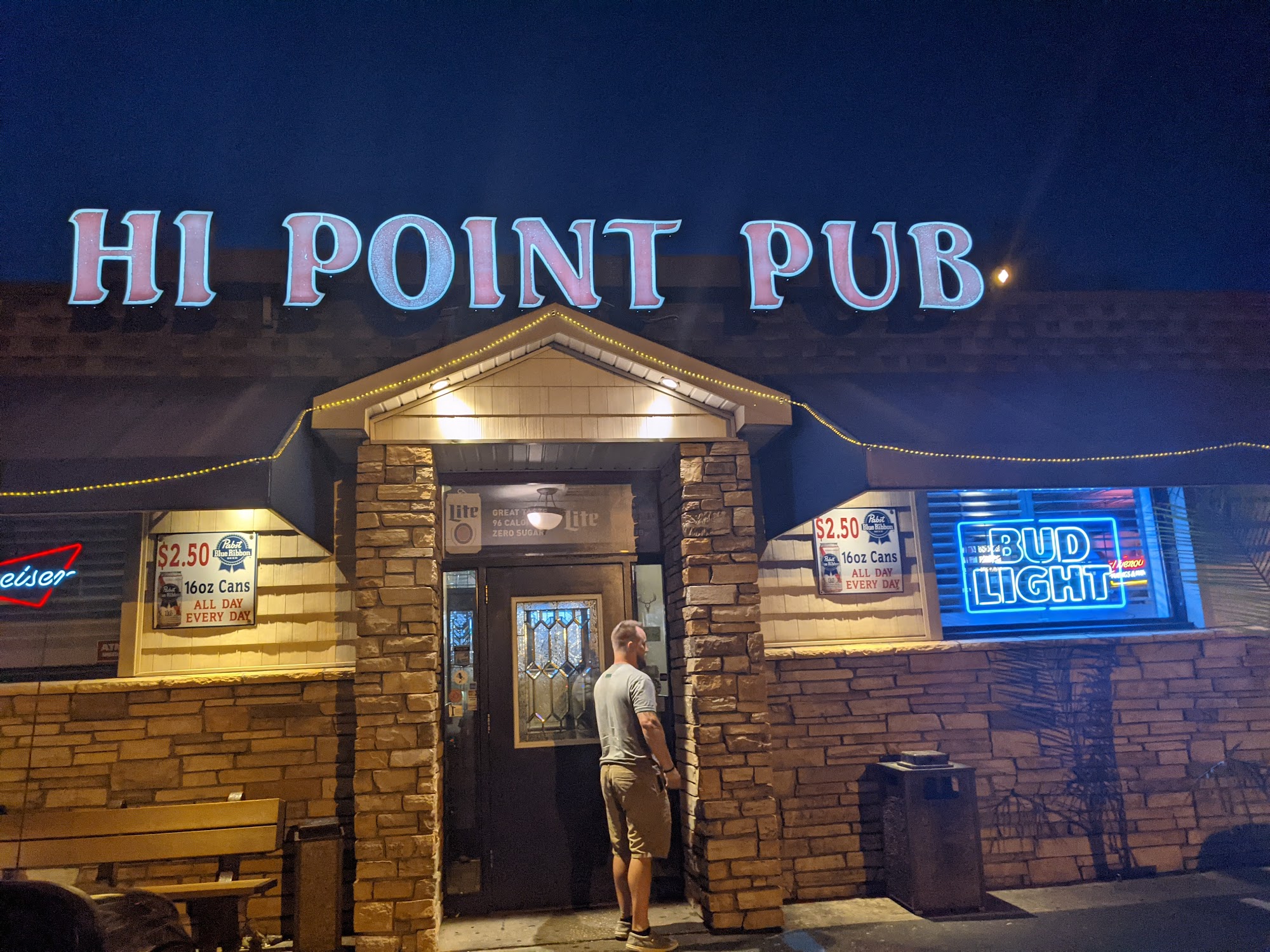 Reddog's Hi Point Pub