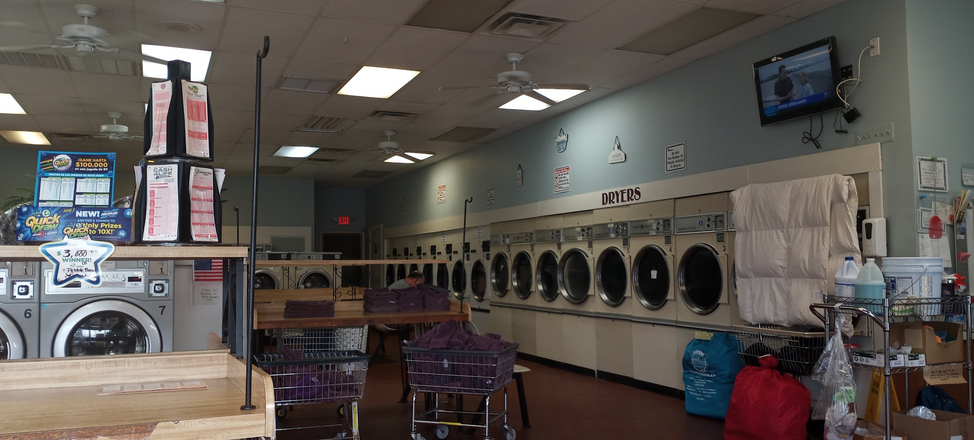 Pebble Beach Laundromat & Dry Cleaners