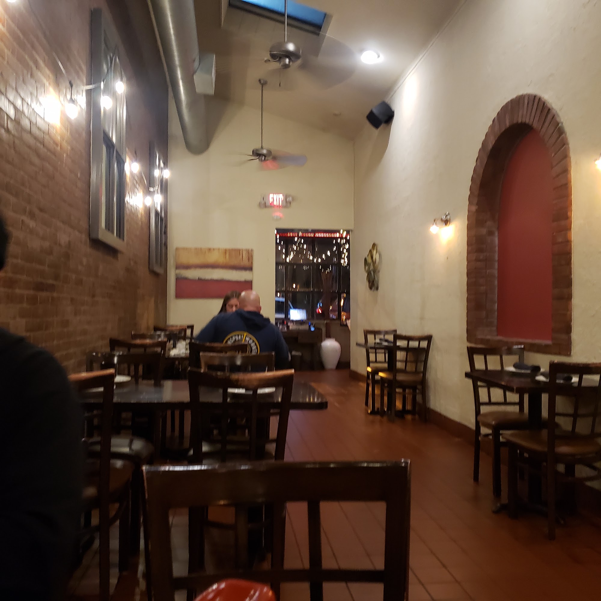 Brix Restaurant & Pizza Bar