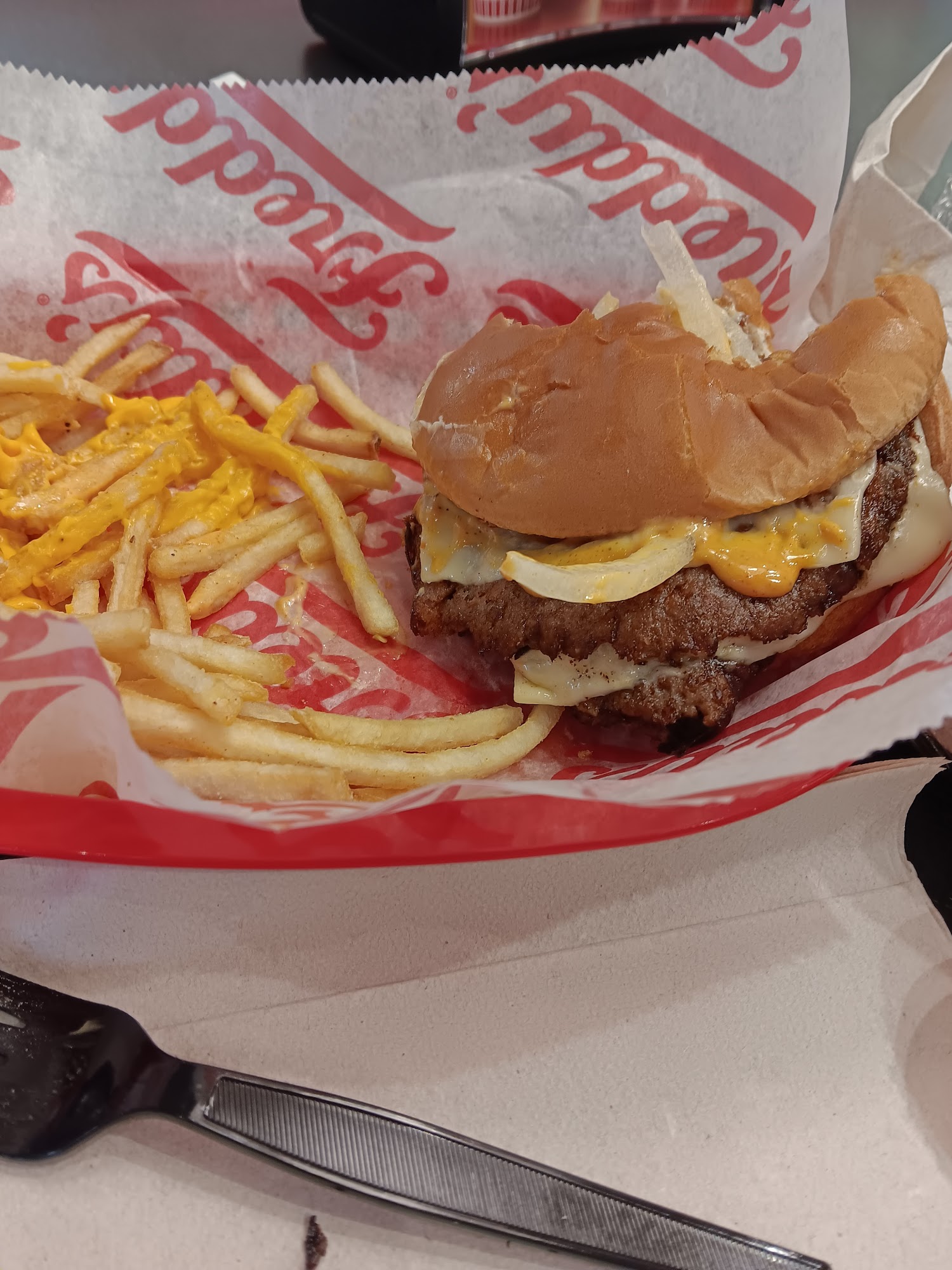 Freddy's Frozen Custard and Steakburgers