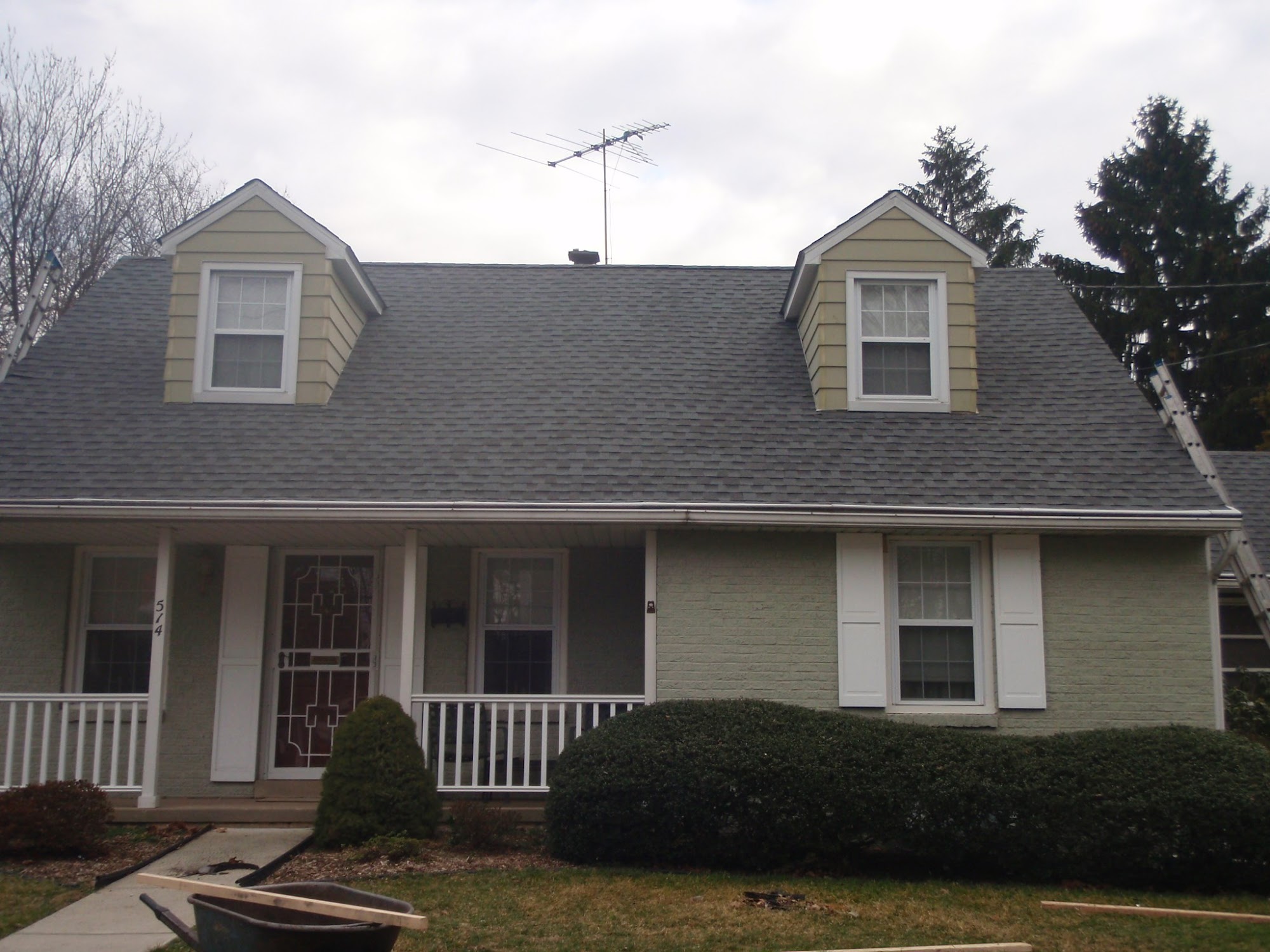 Scirrotto Roofing & Siding