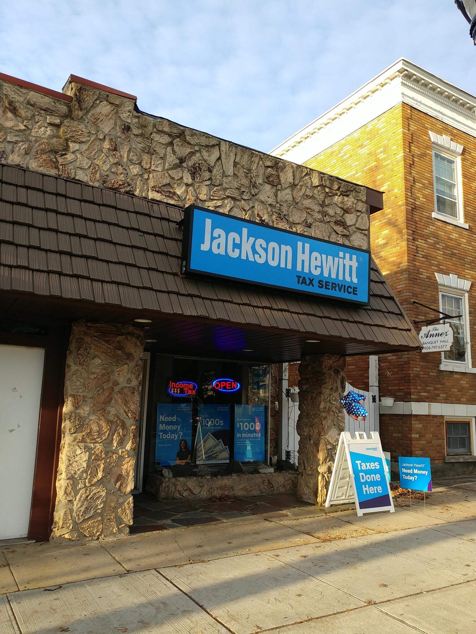 Jackson Hewitt Tax Service 129 N Washington Ave, Dunellen New Jersey 08812