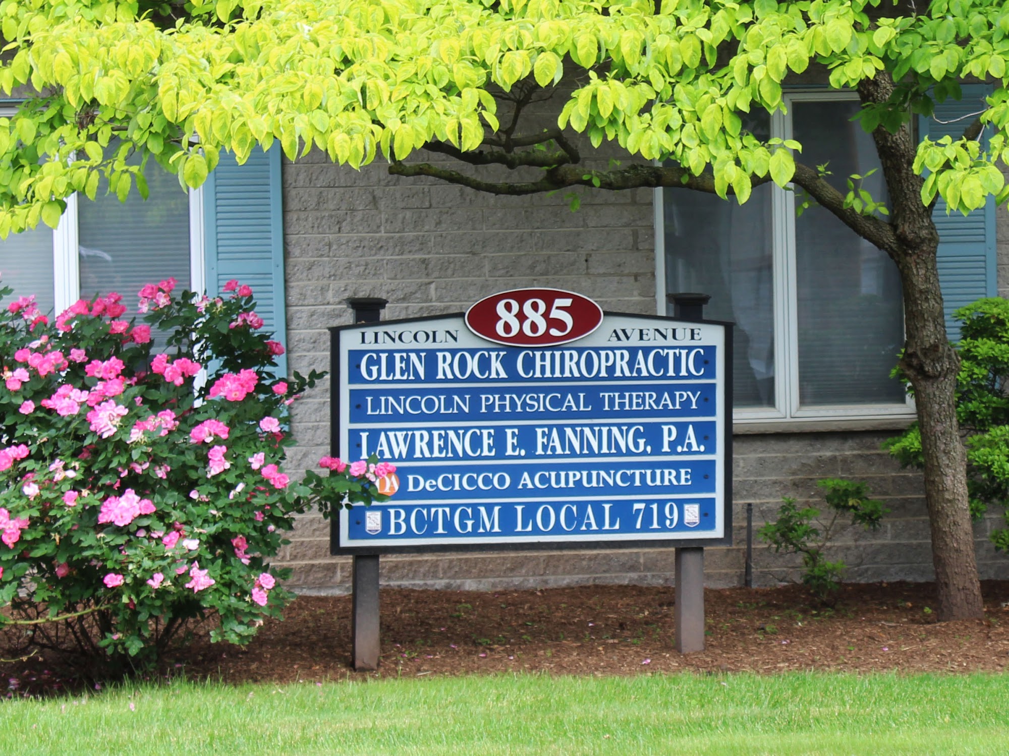 Glen Rock Chiropractic Center: Dr. David Czerminski 885 Lincoln Ave, Glen Rock New Jersey 07452