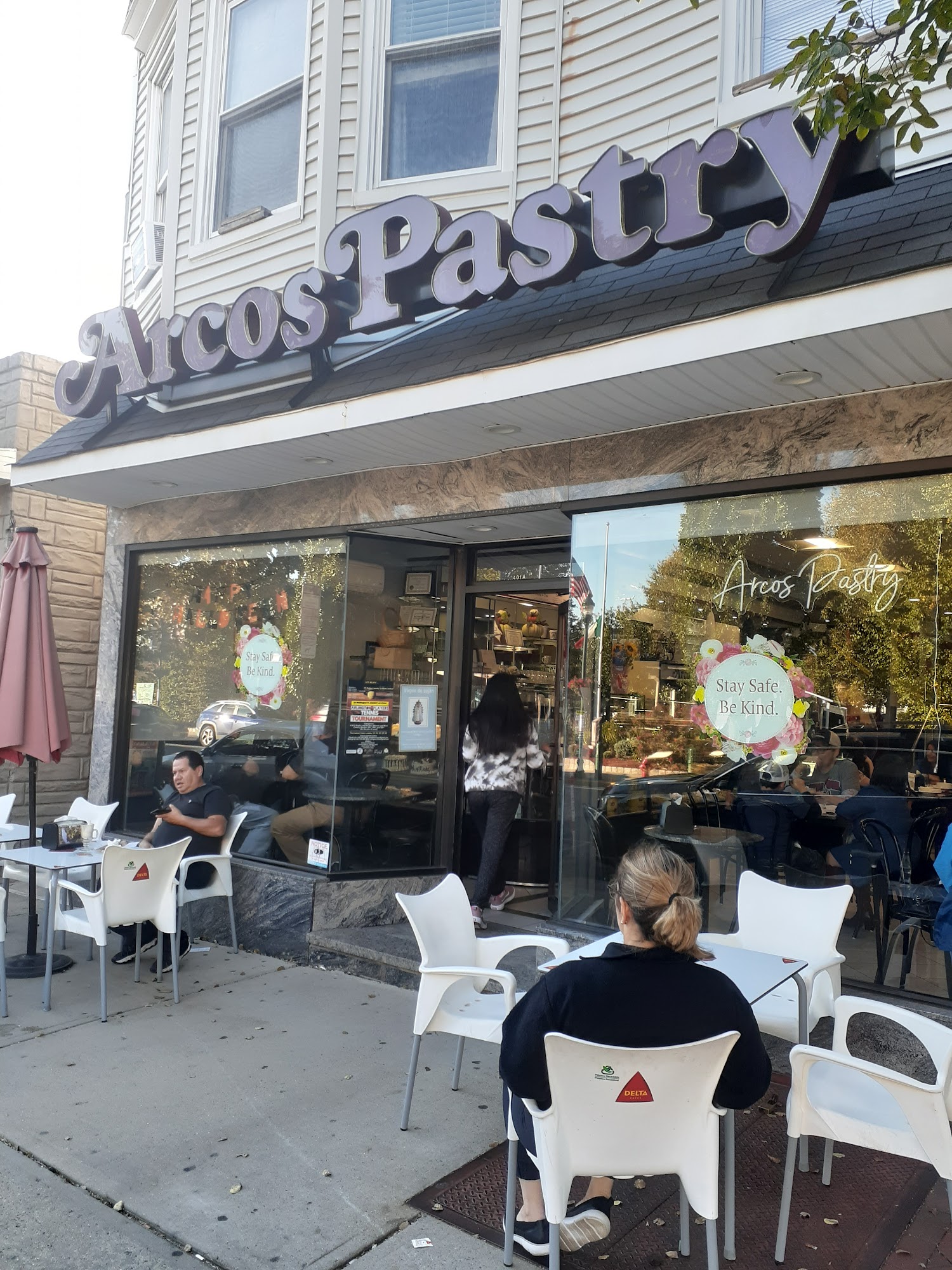 Arcos Pastry