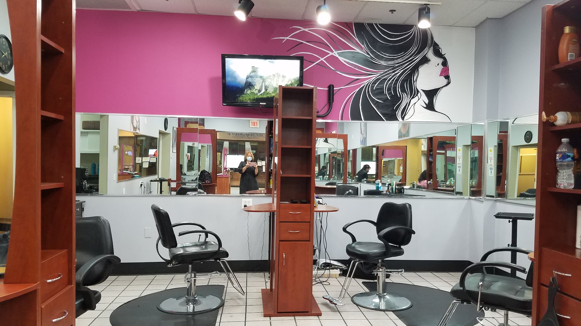 Stars Salon 4403 Black Horse Pike # 2078, Mays Landing New Jersey 08330