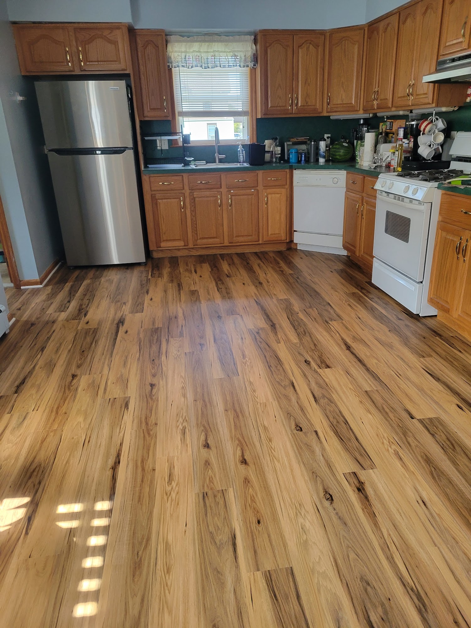 Middlesex County Flooring |J Brothers Flooring 549 Lincoln Blvd, Middlesex New Jersey 08846