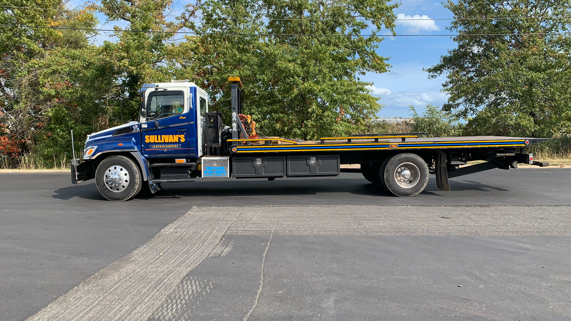 Sullivan's Flatbed & Towing Service