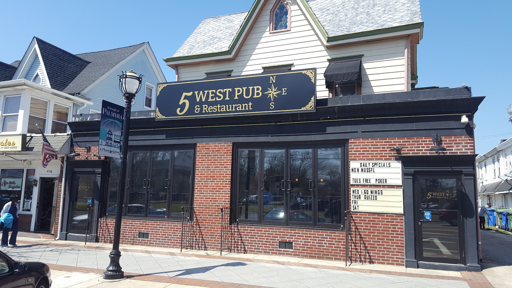 5 West Pub