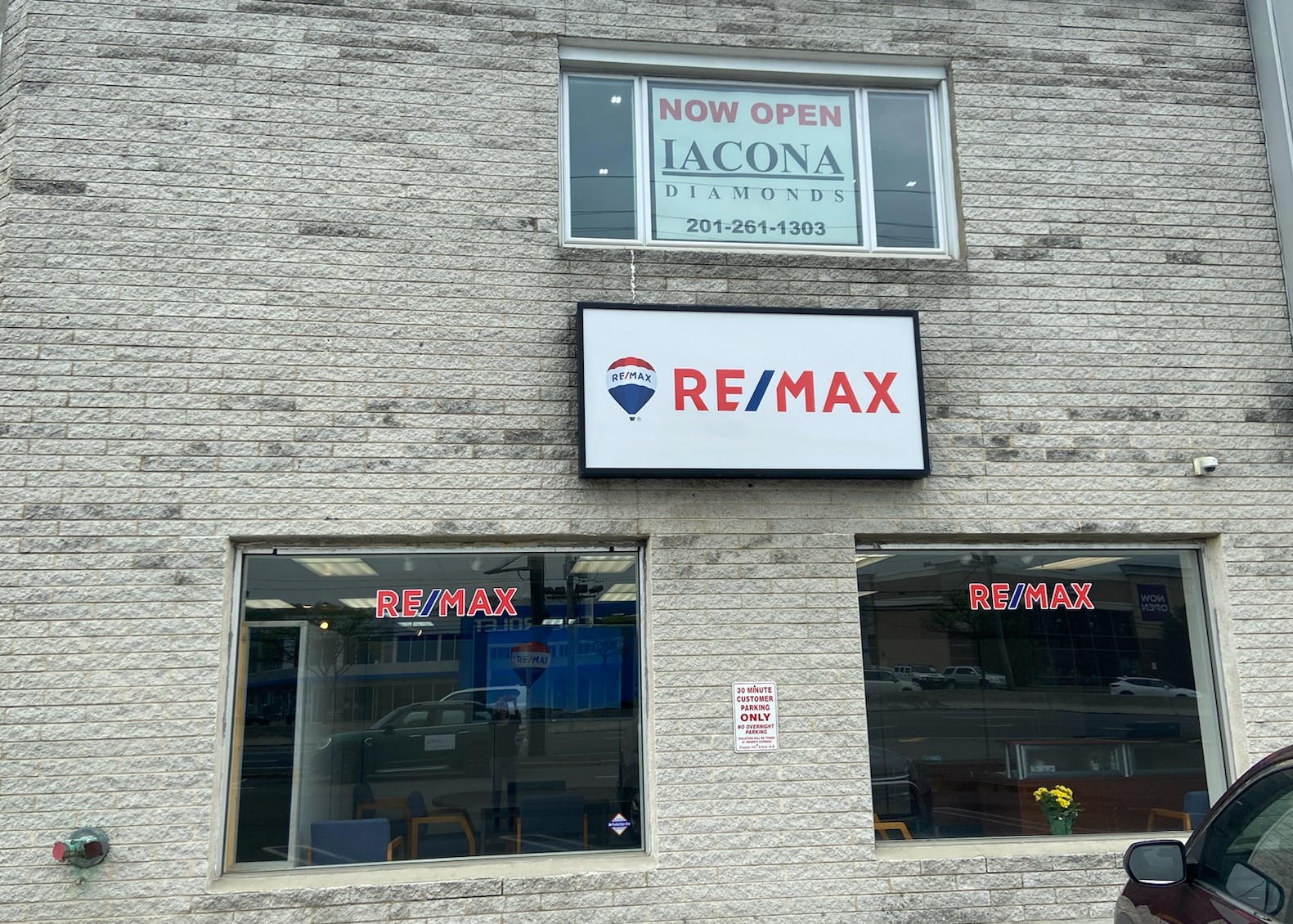 RE/MAX Property Center