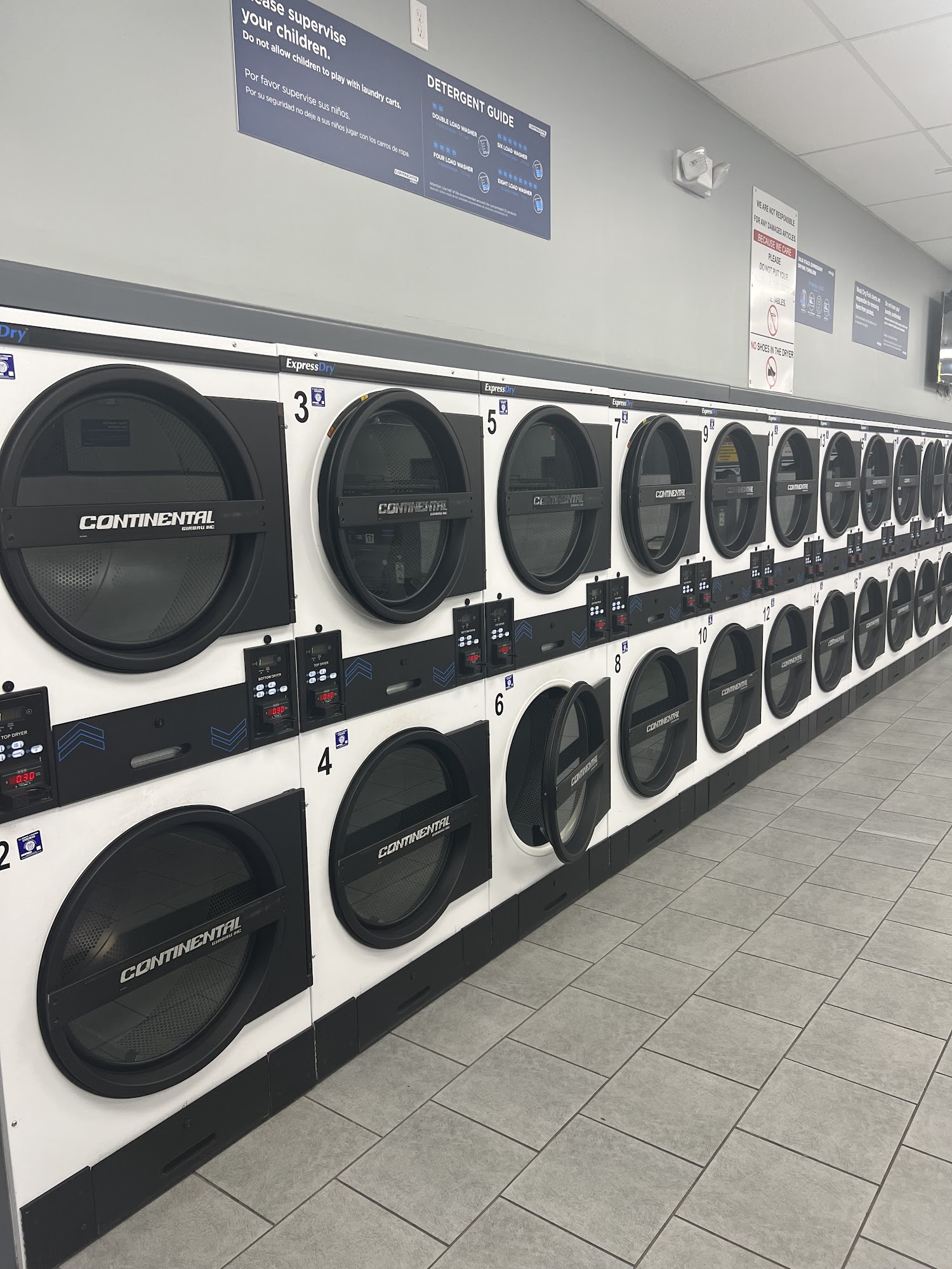 Daniel's Laundromat