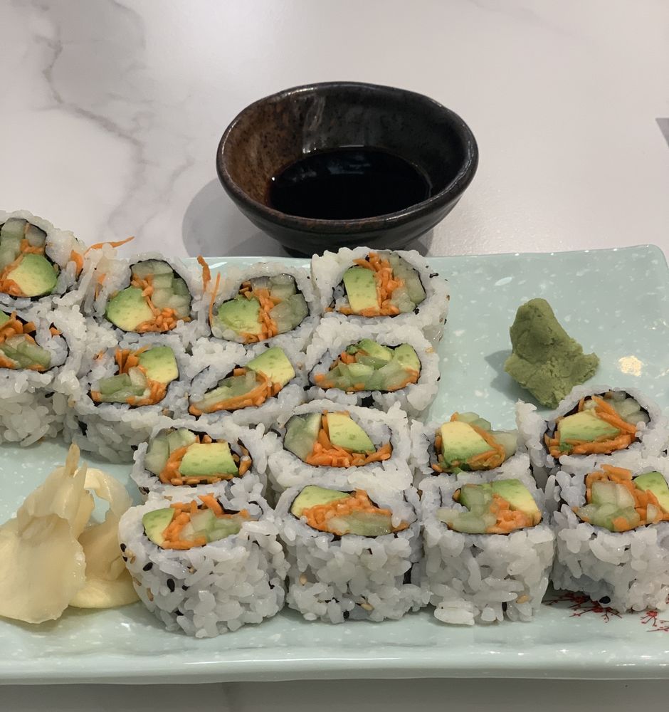 MTea Sushi & Dessert