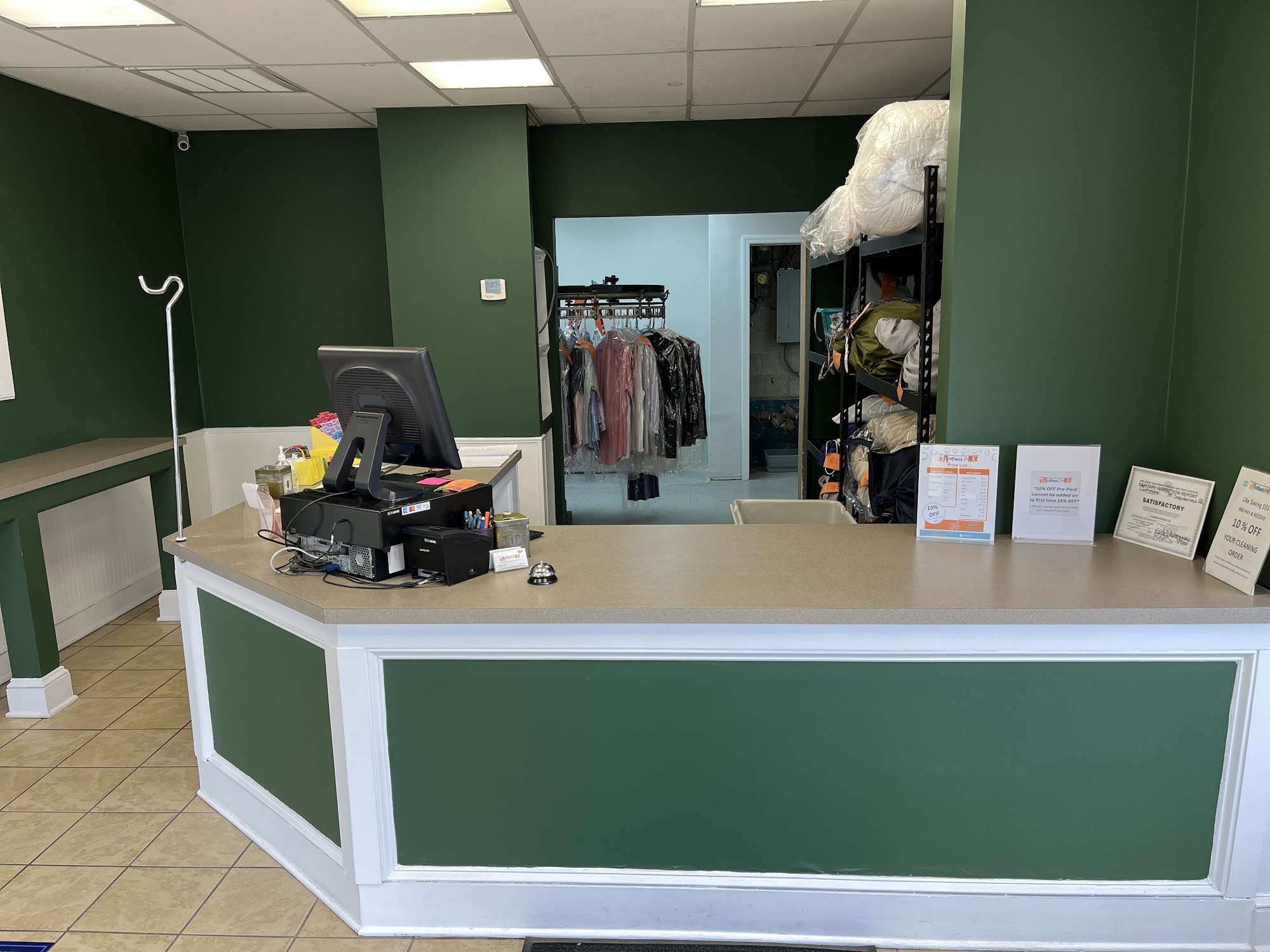 Clothesline Dry Cleaning & Laundromat 55 Kinderkamack Rd, River Edge New Jersey 07661