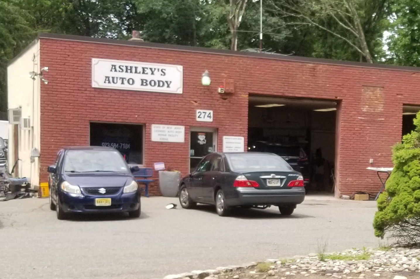 Ashley's Auto Body Shop Inc.