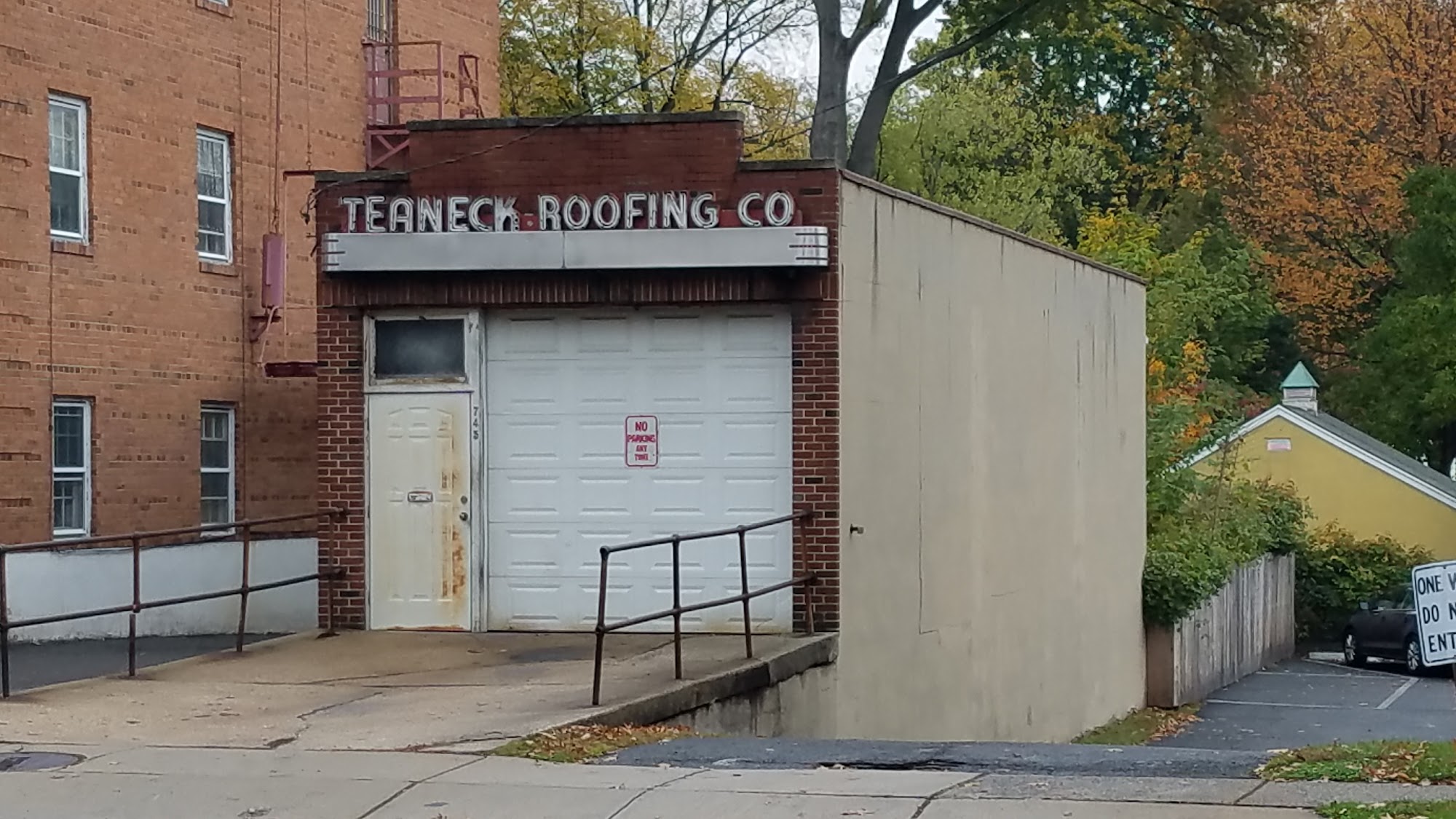 Teaneck Roofing Co LLC