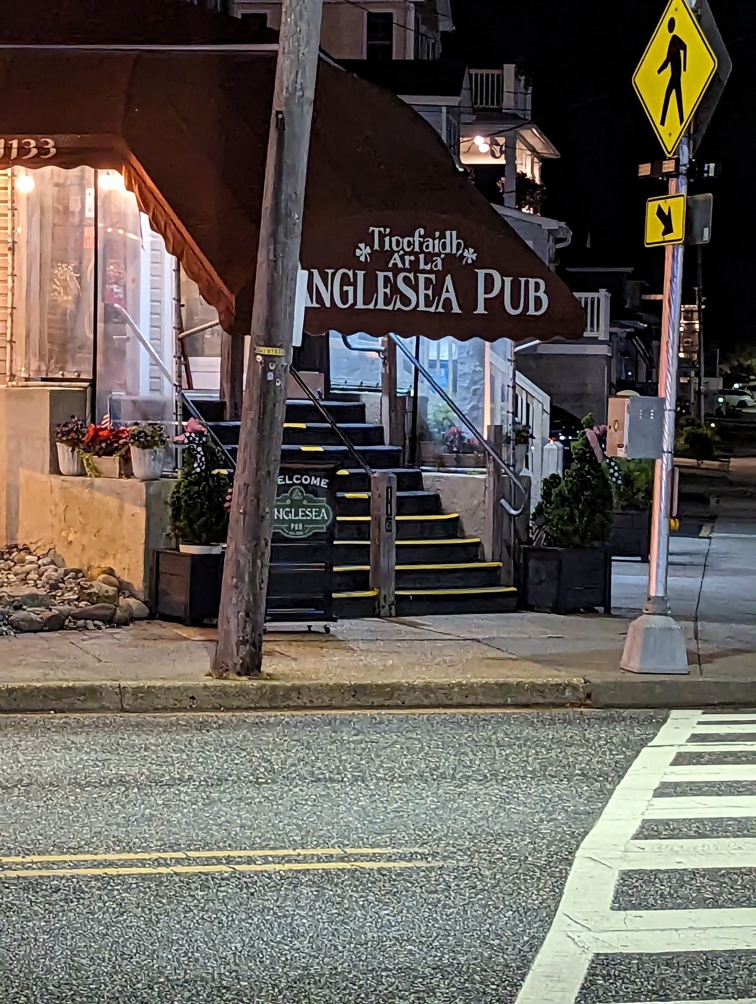 Anglesea Pub