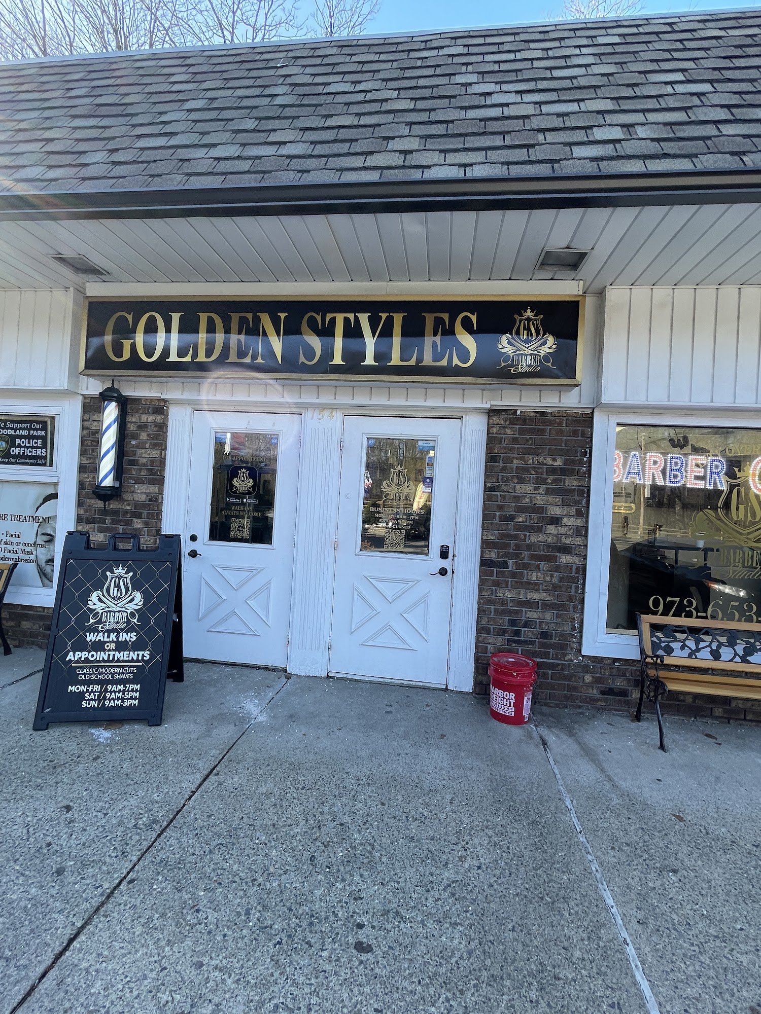 Golden Styles Barber Studio 154 Rifle Camp Rd, Woodland Park New Jersey 07424