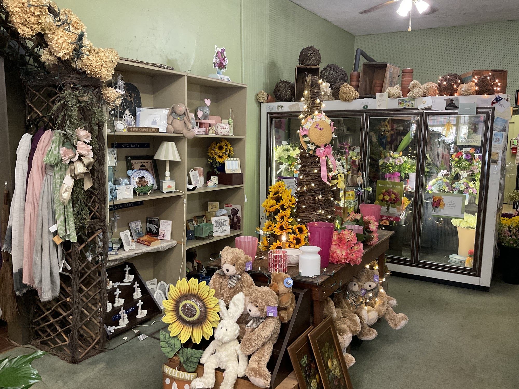 Taylor's Florist & Gifts